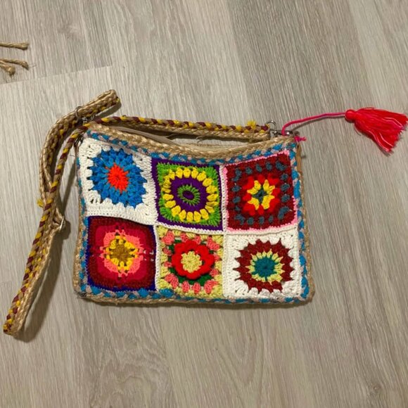Beautiful Authentic Crochet Granny-Square Mexican Patchwork Bag with Pink Tassle - Picture 1 of 3